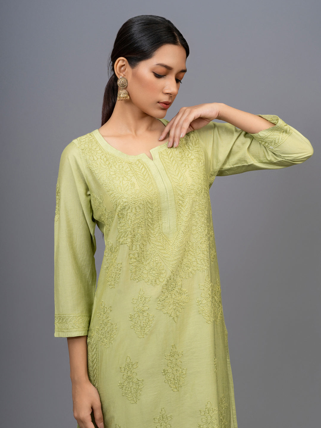 Aafreen:  Chanderi silk suit embellished with traditional Bakhiya chikankari embroidery-Green