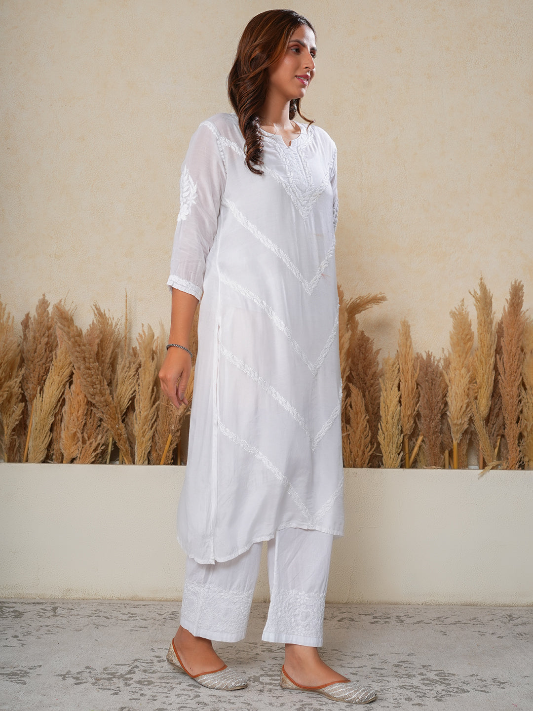 Your Highness: White Luxurious Chikankari Premium Muslin Straight Kurti